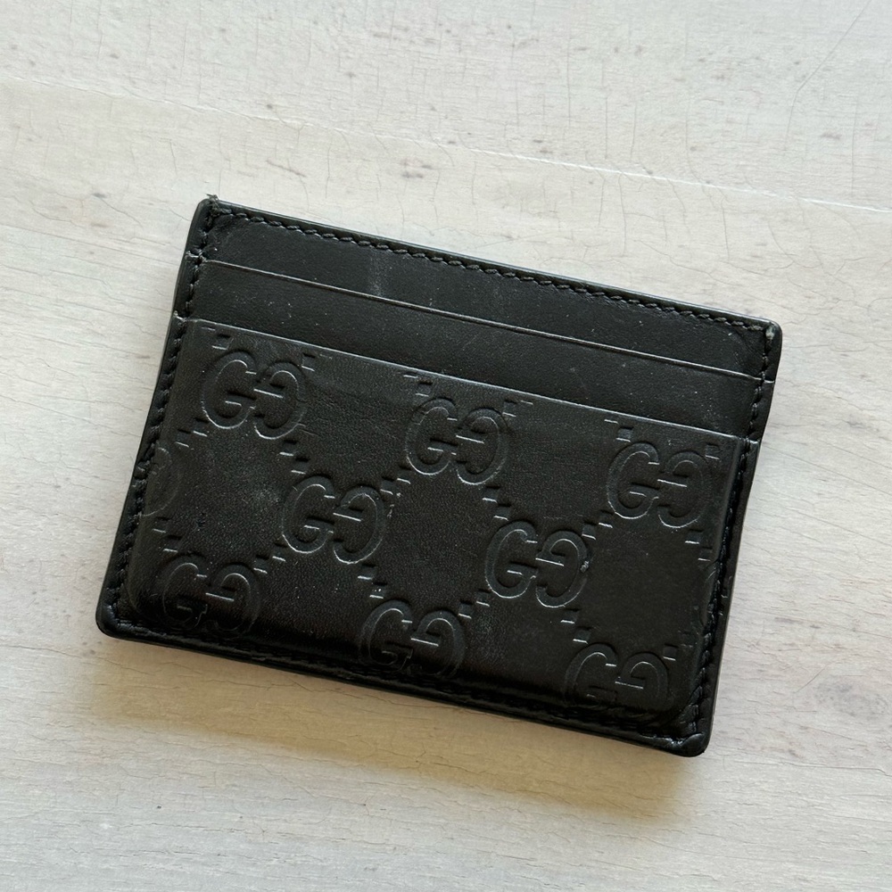 Black Gucci Leather Monogram Cardholder - Picture 6 of 10